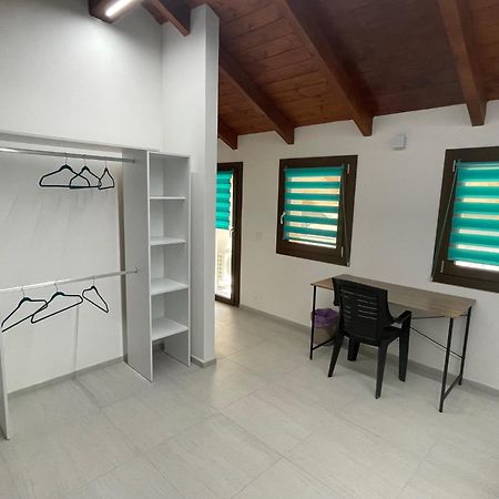 Court Inn Galliate Luaran gambar