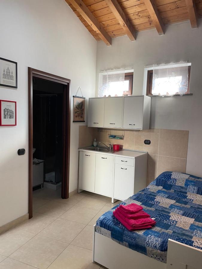 Court Inn Galliate Luaran gambar
