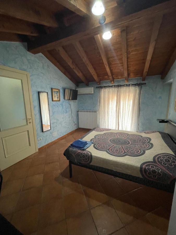 Court Inn Galliate Luaran gambar