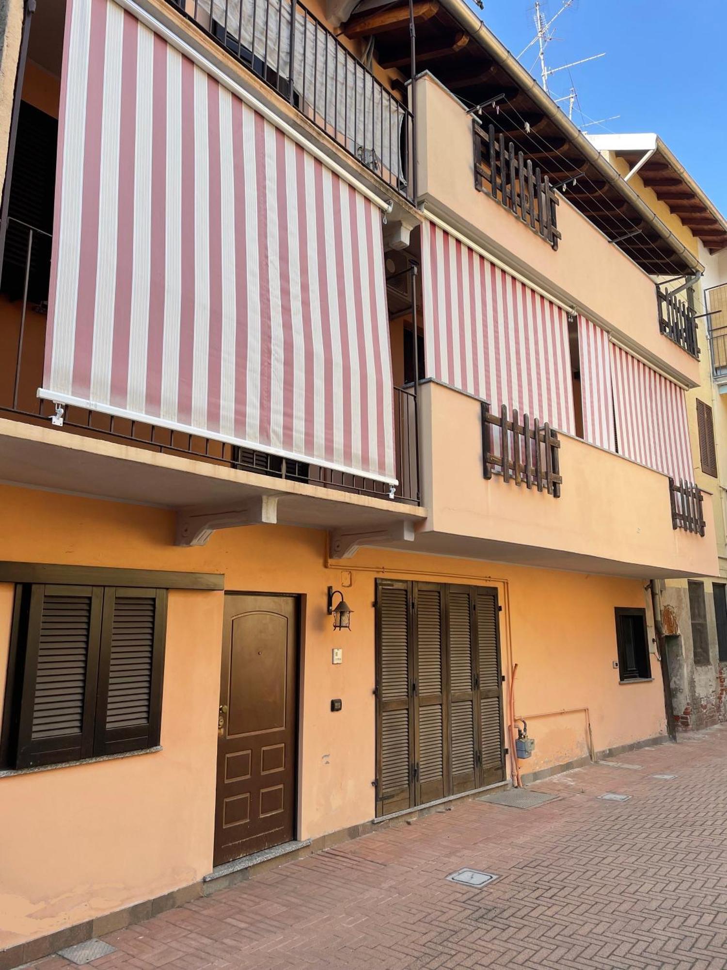 Court Inn Galliate Luaran gambar